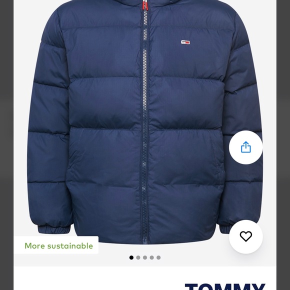 Tommy Hilfiger Puffer Coat, the size says M (10/12) but fits like a Women’s S - Picture 4 of 4